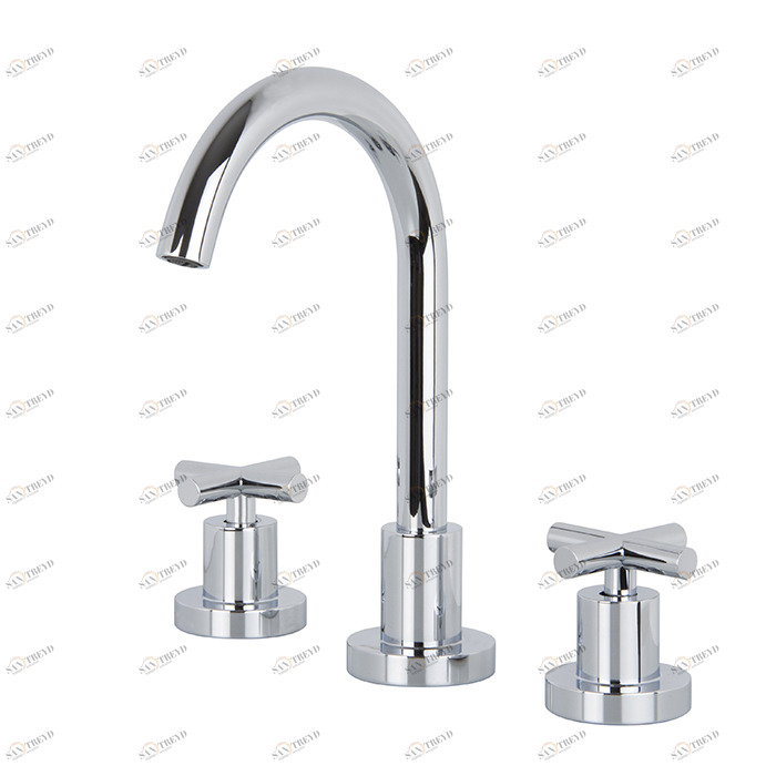 F5301W Смеситель на раковину на 3 отверстия с вращающимся изливом FIMA CARLO FRATTINI Maxima 