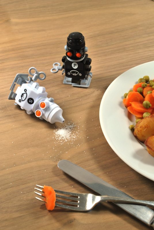 SK SAPBOT1 Заводные солонка + перечница 'bots Suck UK  - Вид №5