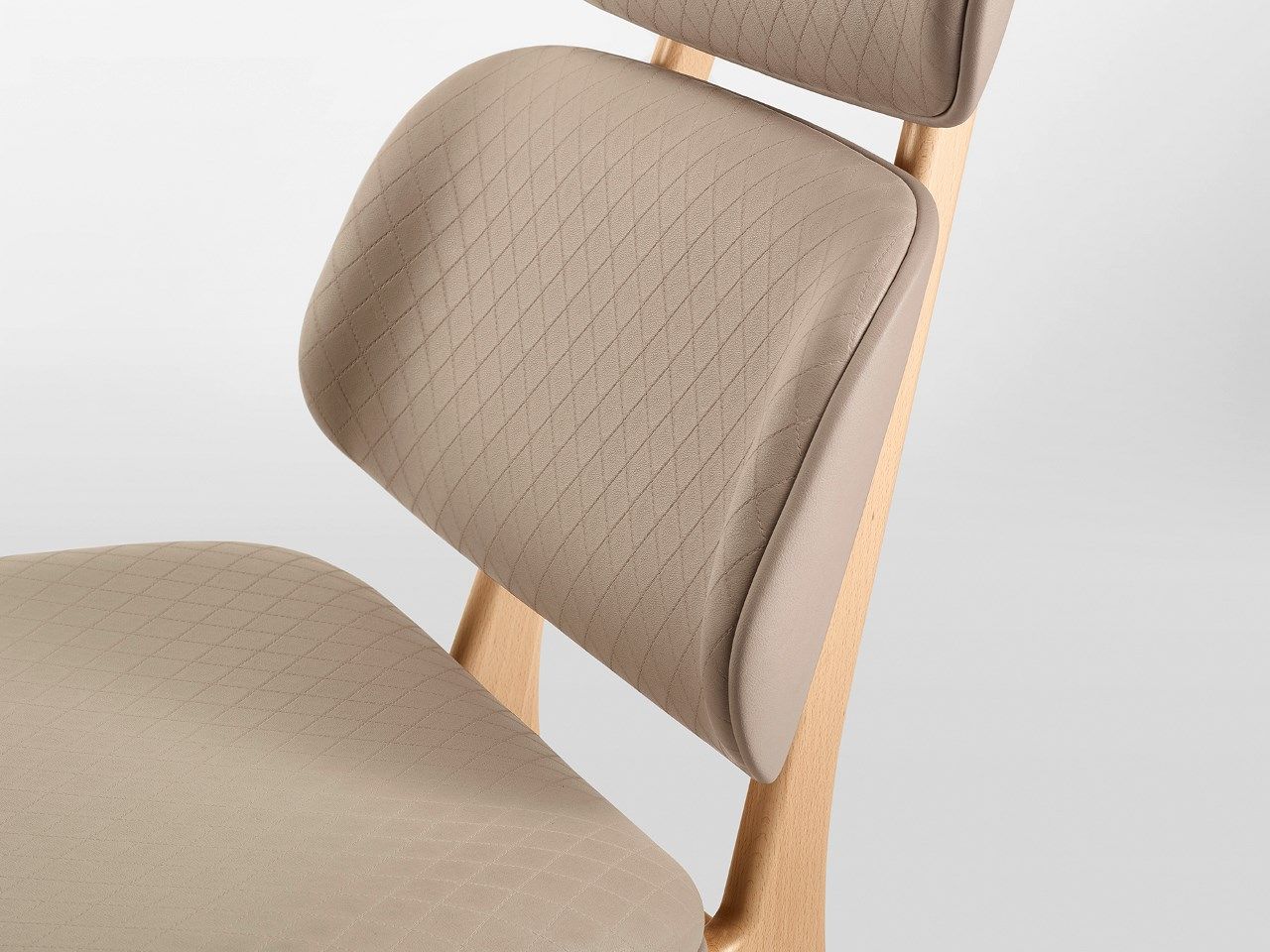 Кожаное кресло с подголовником More Contract Chloe ARCH-00082768 - Вид №2