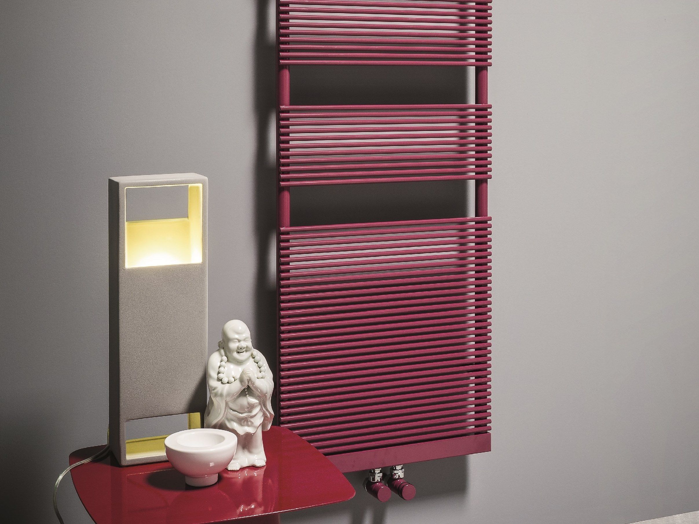 Настенный вертикальный полотенцесушитель с клапанами Tubes основы ARCH-00115599 - Вид №3