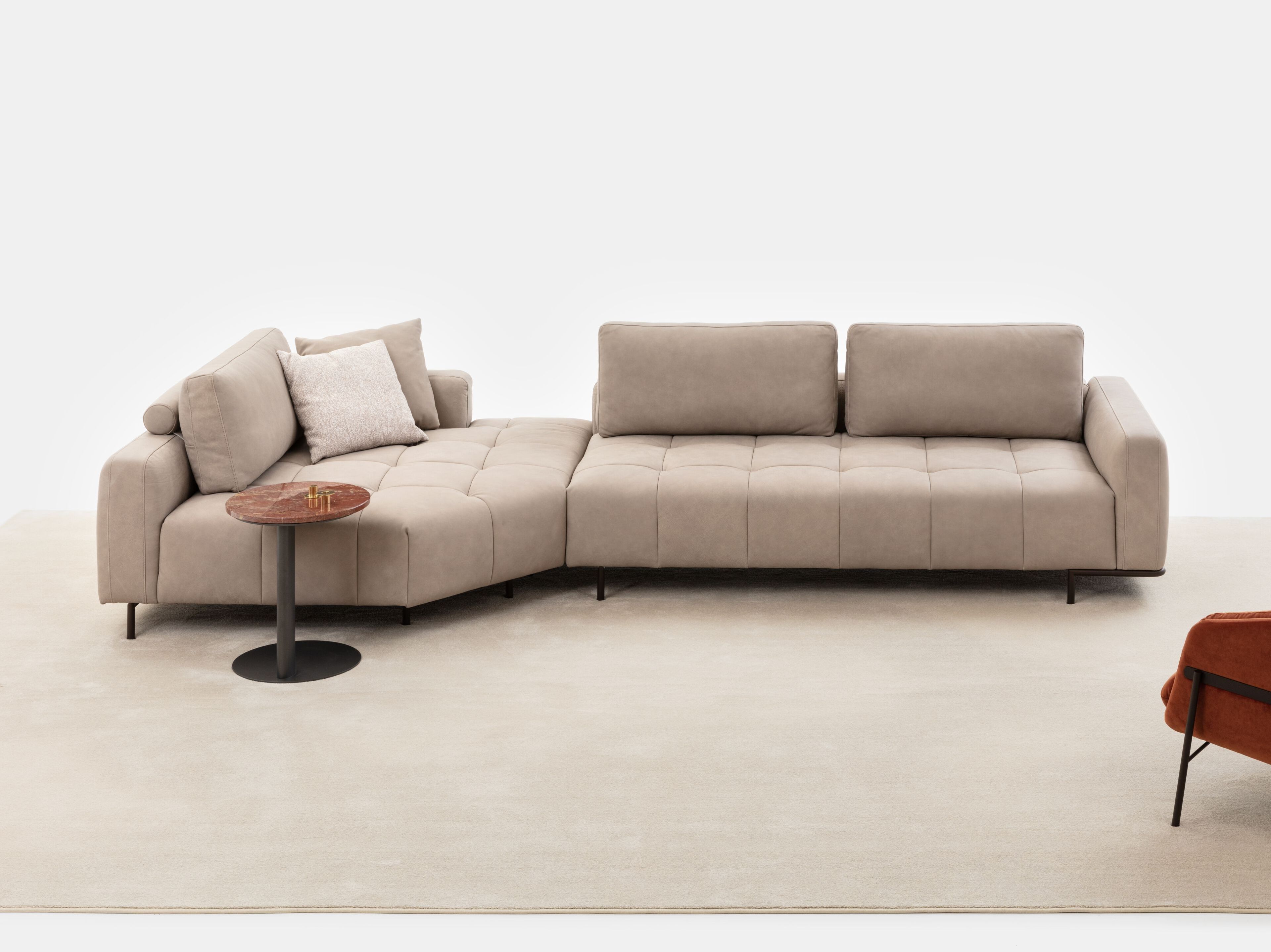 Кожаный диван capitonné NICOLINE CORTINA TUFTED ARCH-00042905 - Вид №1