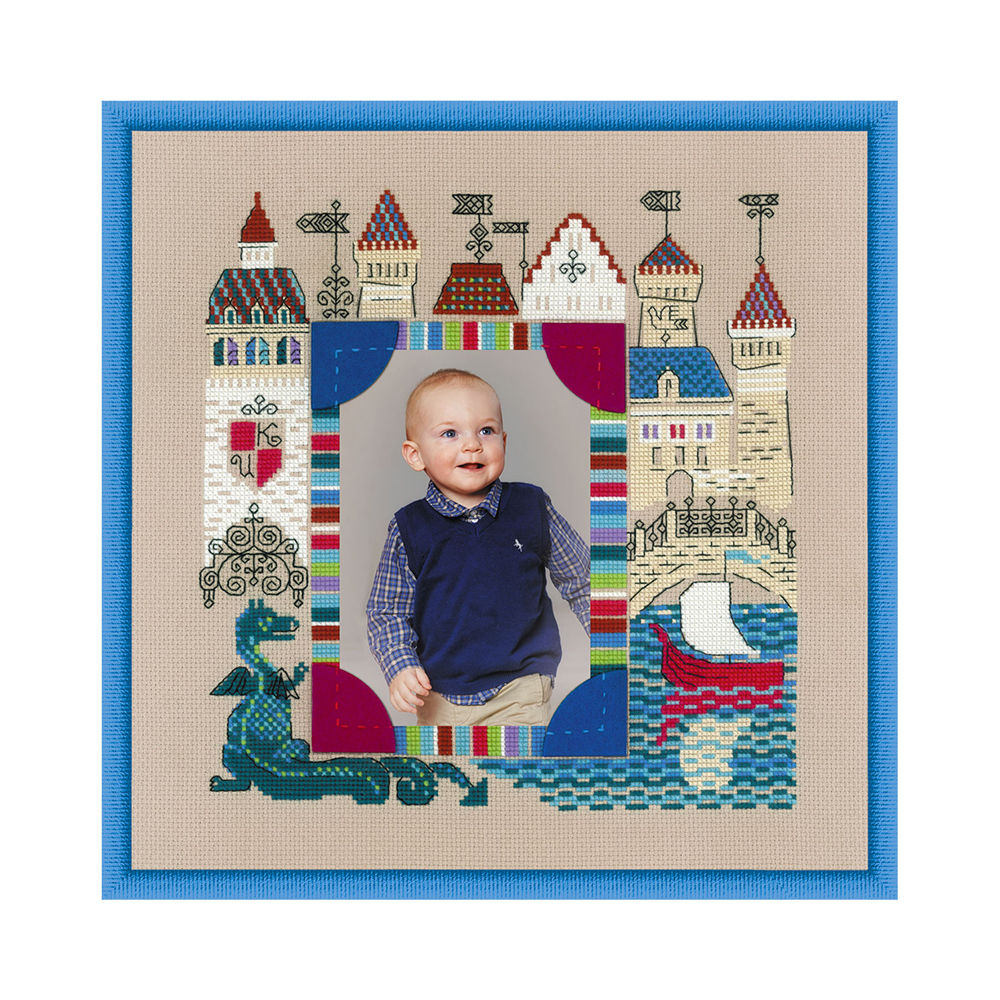 1617 Набор для вышивания Панно для фотографии Рыцарский замок 30 х 30 см RIOLIS Сотвори Сама 