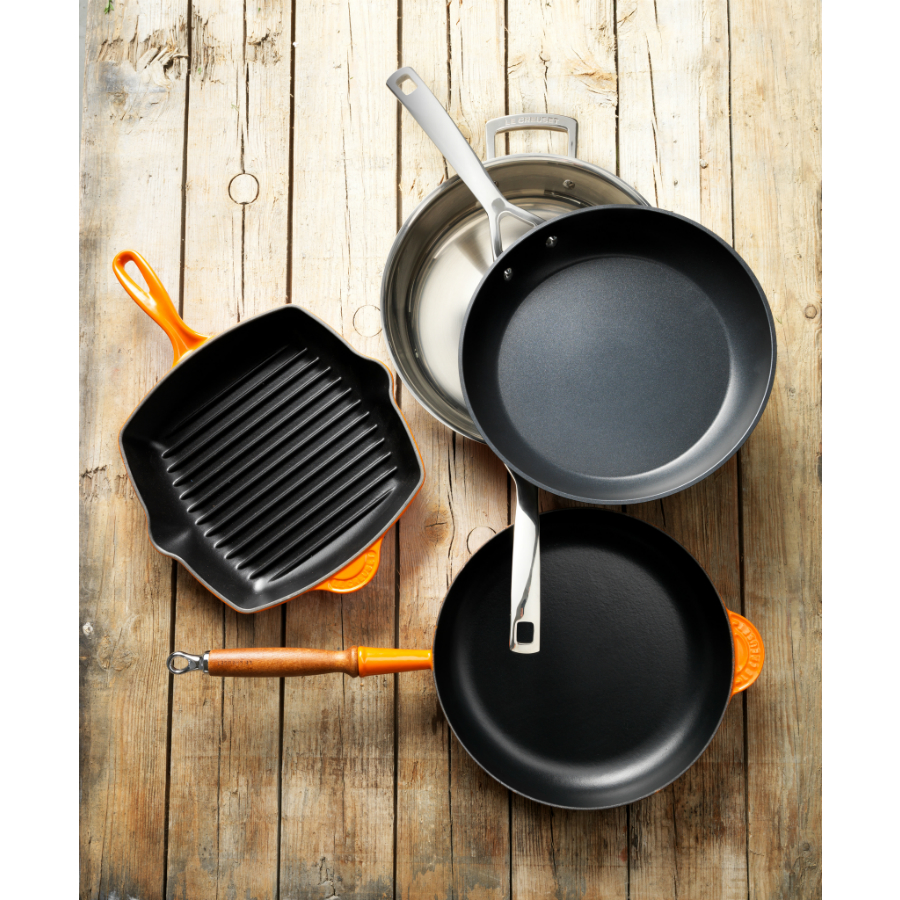 Сковорода чугунная Le Creuset с деревянной ручкой, Ø28 см, оранжевая 20058280900460 - Вид №2