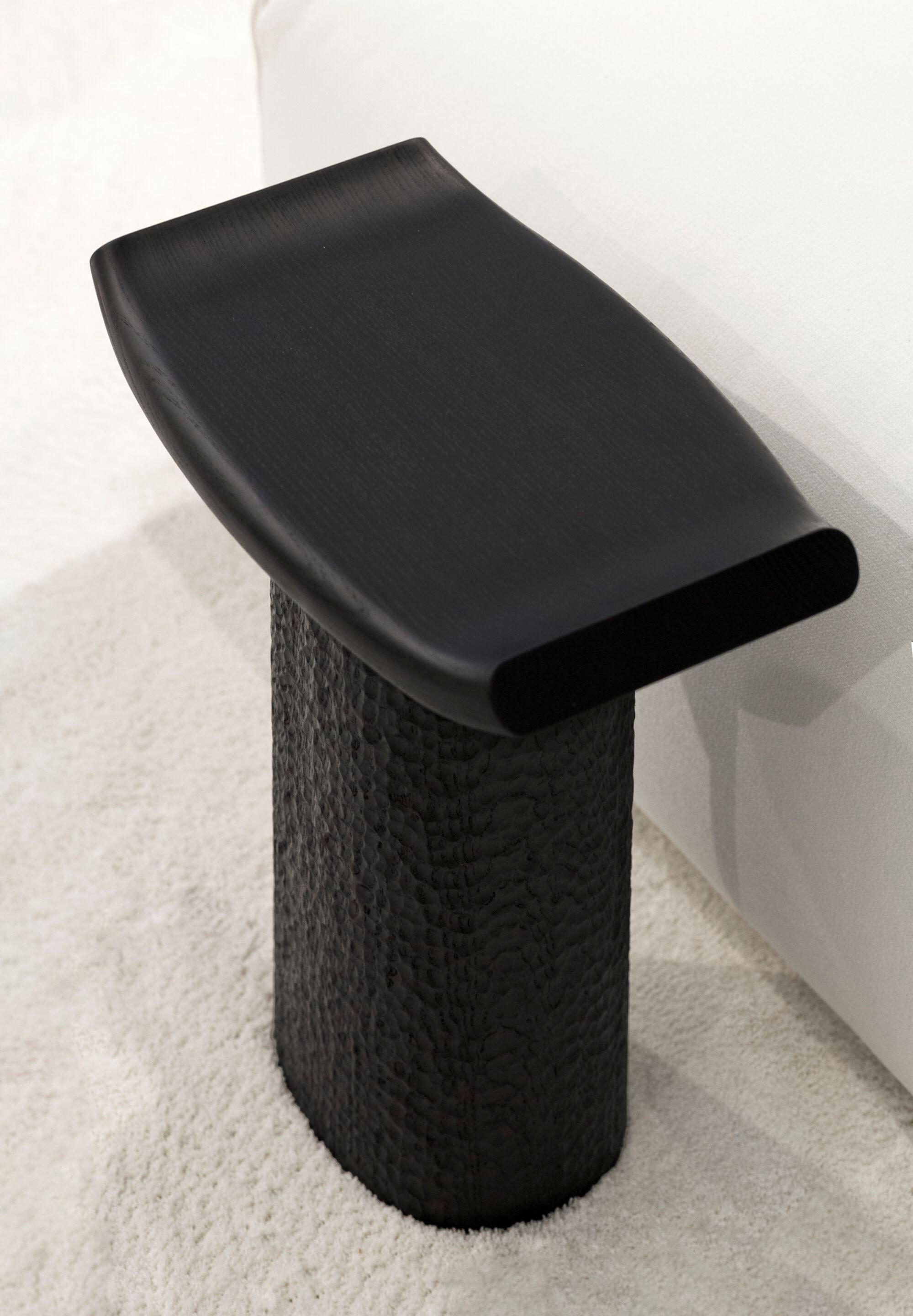 Твердый деревянный низкий стул Vibieffe Quite luxury ARCH-00145344 - Вид №3