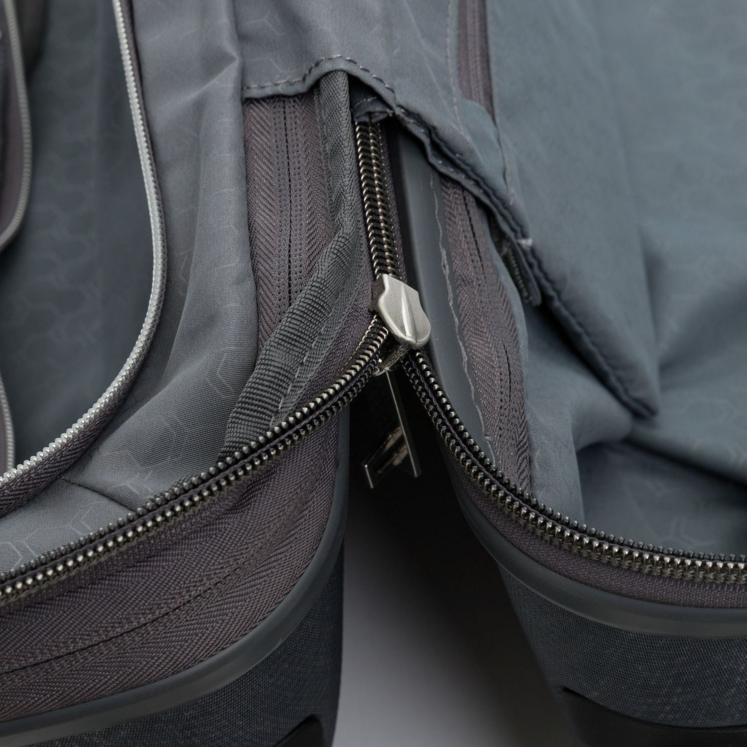 419152-22 Чемодан 419152 Trolley M Roncato Fiberlight  - Вид №7