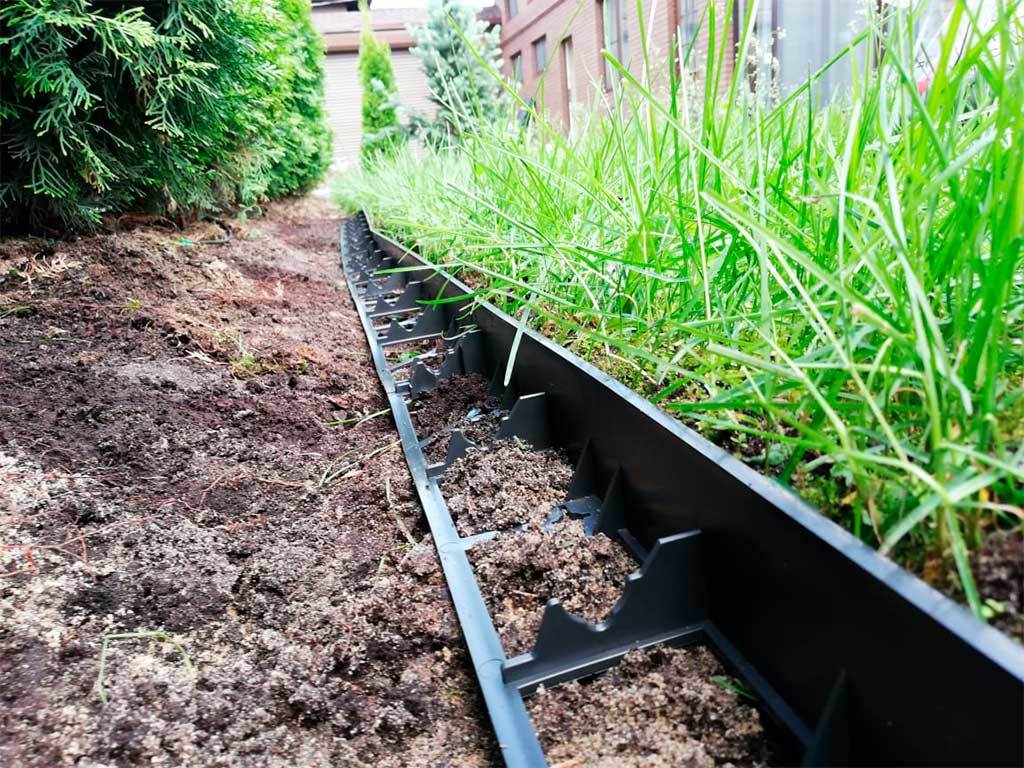 Пластиковый бордюр 45 мм, длина 1 м ГеоПластБорд GPBST-45 - Вид №7