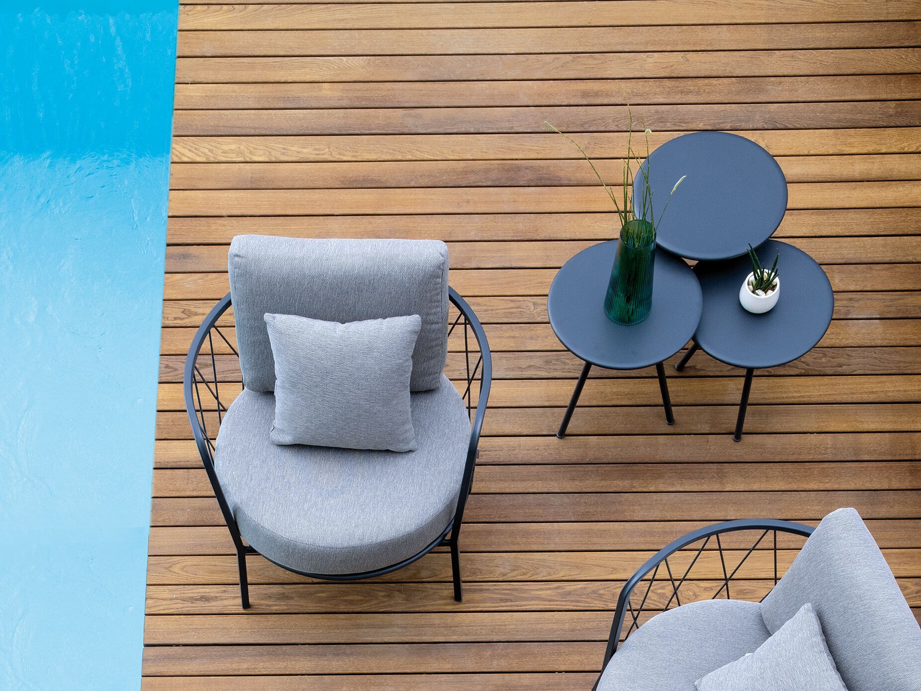 Круглый металлический садовый журнальный столик Vermobil Daisy ARCH-00136036 - Вид №2