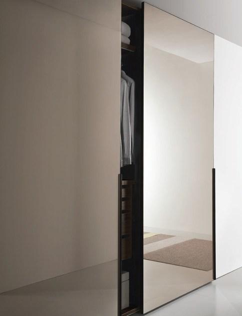 JESSE Стеклянный шкаф в современном стиле с раздвижными дверьми Plurimo sun-id-1361466 - Вид №1