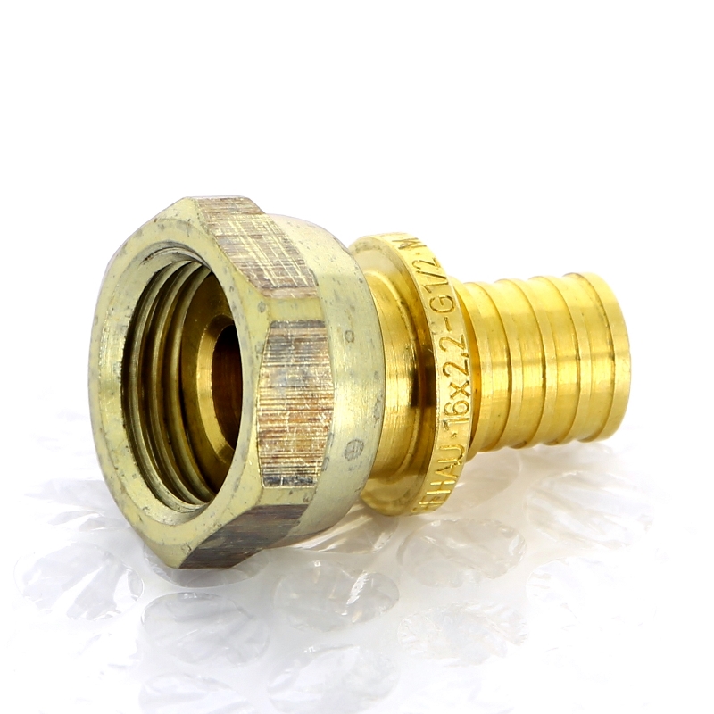 Муфта надвижная В с накидной гайкой латунная REHAU 16х1/2" 139551