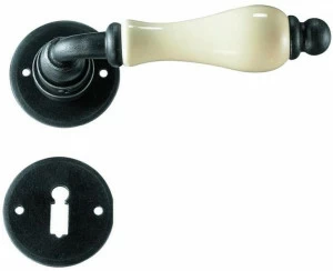 Galbusera Ручка из железа и фарфора на розетке с розеткой Copenaghen 3-10 + d9