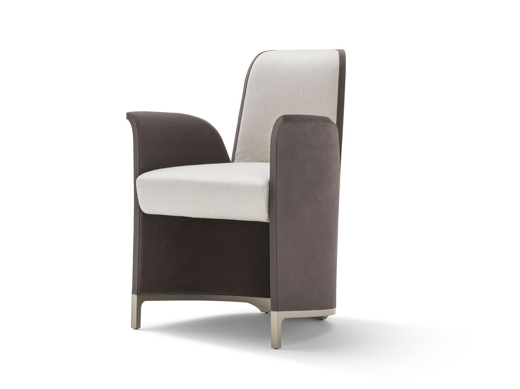 Кожаное кресло с подлокотниками OAK New York Suite ARCH-00088805