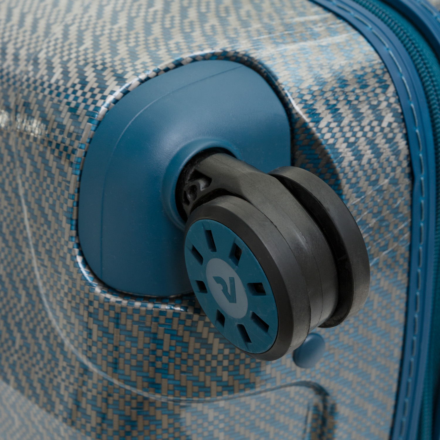 5952-5363 Чемодан 5952 Trolley M Roncato We Are Glam  - Вид №4