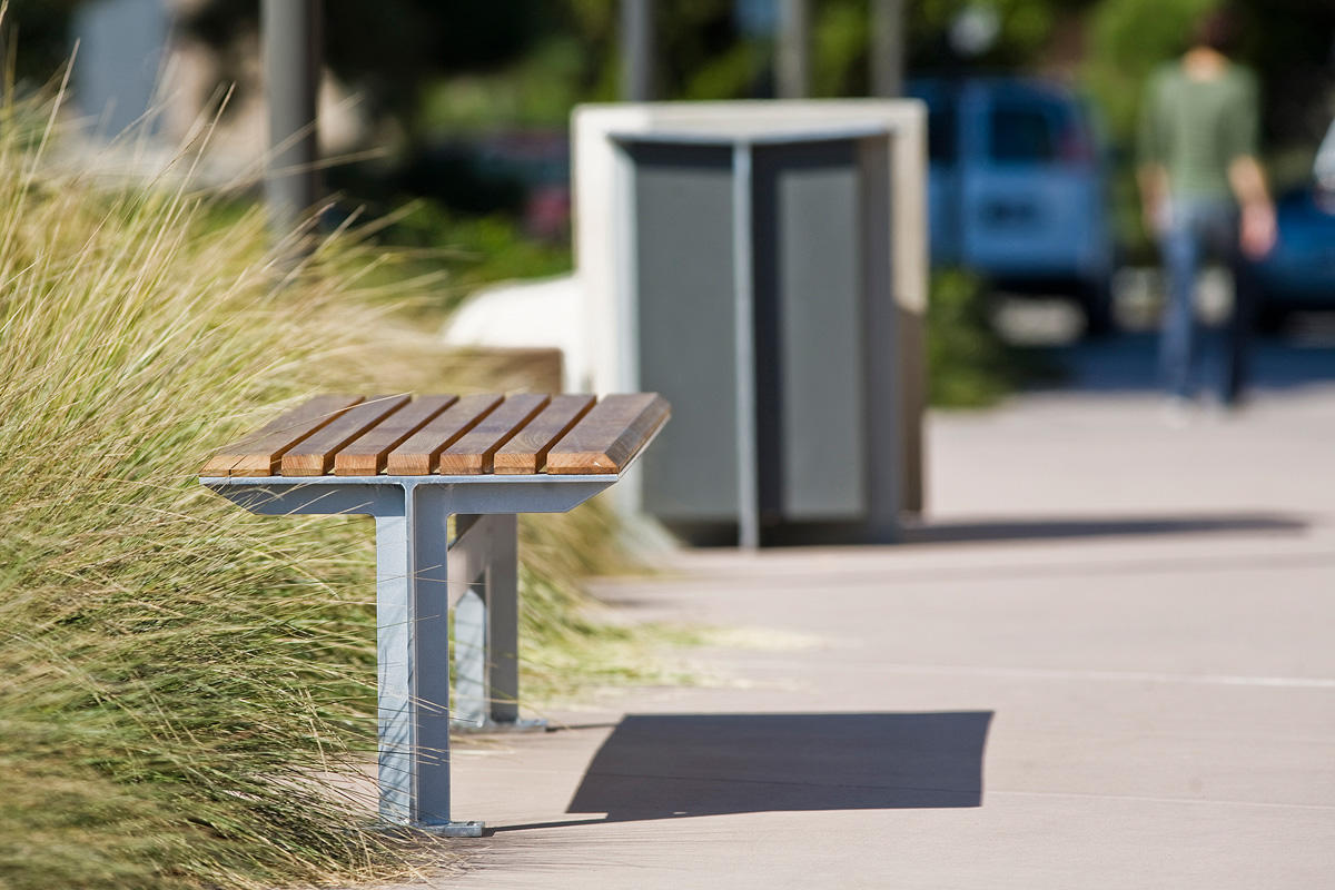 FSRT44 Скамейка рыцаря  Forms-surfaces  - Вид №4