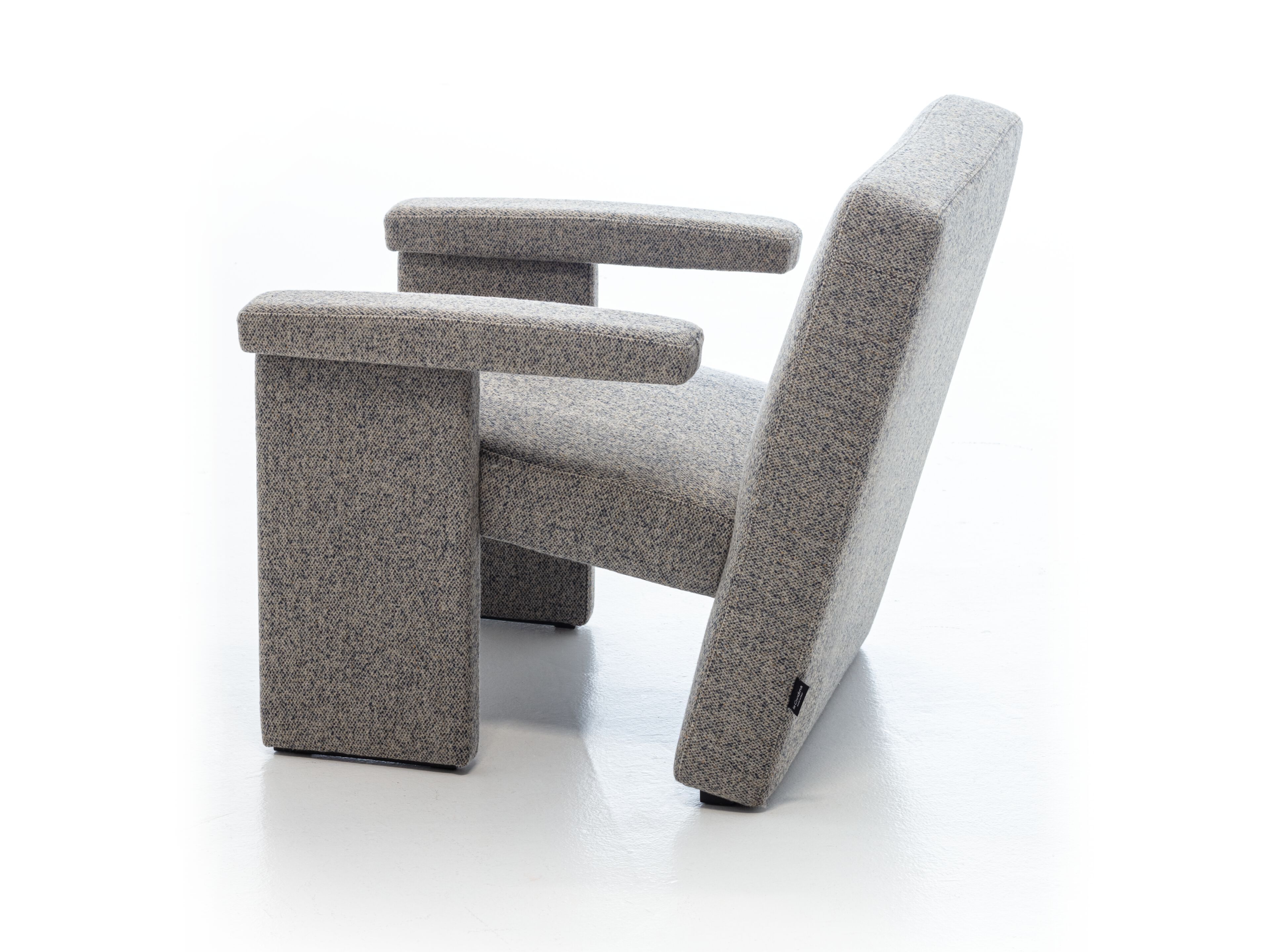 Тканевое кресло с подлокотниками La Cividina Agetti ARCH-00101641 - Вид №1