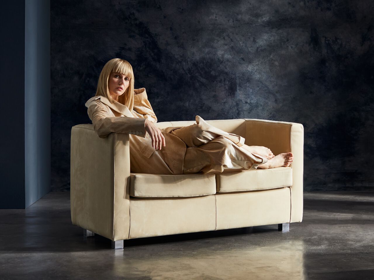 2-местный кожаный диван Julia Italia Quadra ARCH-00075787 - Вид №4