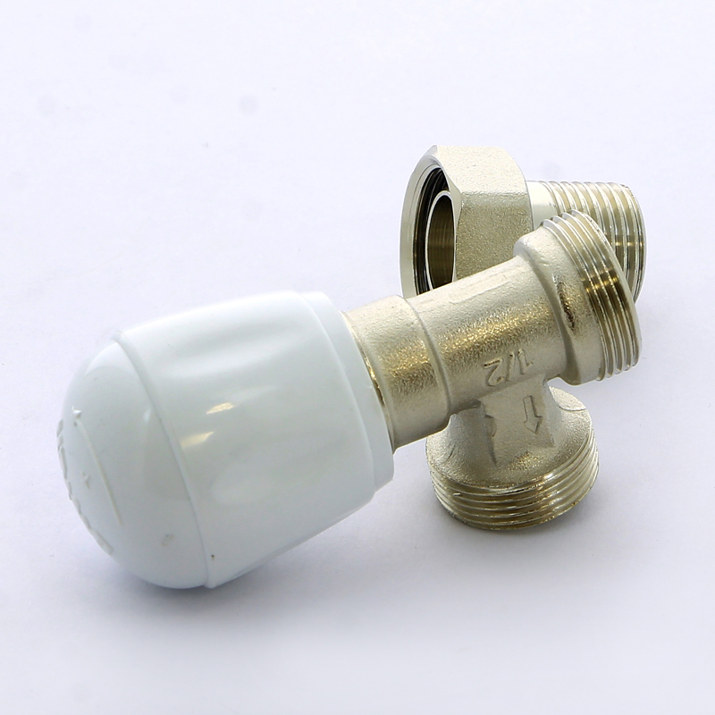 Вентиль НН угловой для радиаторов с разъемным соединением EMMETI 1/2"-М24x19 01350304 - Вид №2