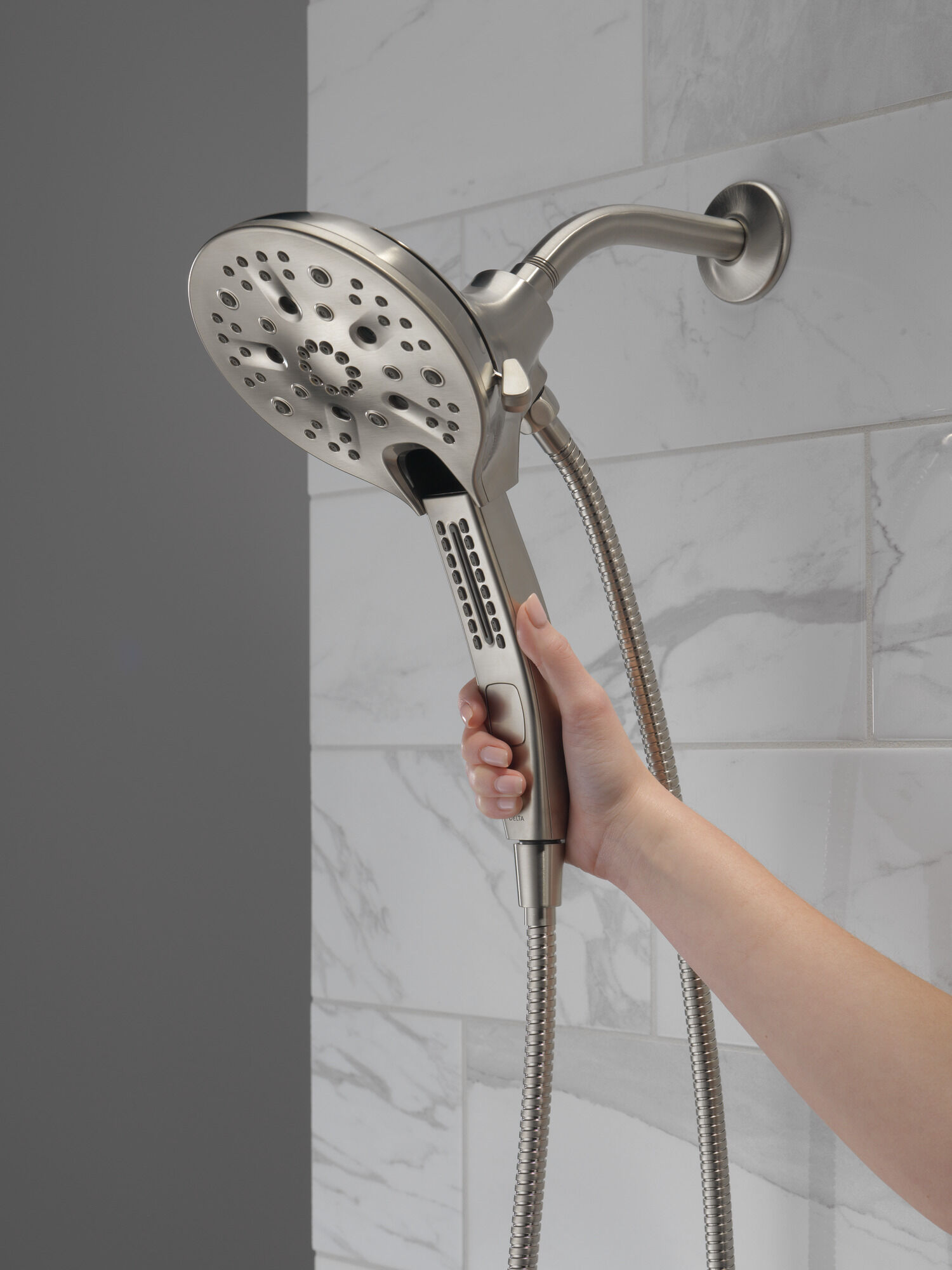 58620-SS25-PK In2ition® H2Okinetic® Душ два в одном с 5 настройками Delta Faucet Universal Showering Нержавеющая сталь  - Вид №11