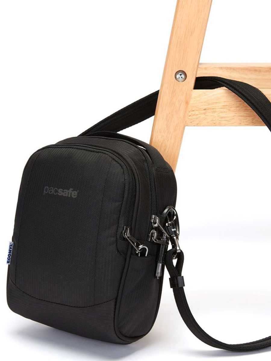 40115138 Сумка-антивор LS100 ECONYL® Anti-Theft Recycled Crossbody Bag PacSafe Metrosafe  - Вид №6