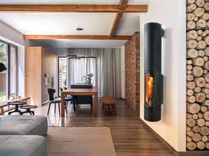 Настенный дровяной камин