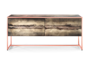 Деревянный шкаф со стеклянными ящиками