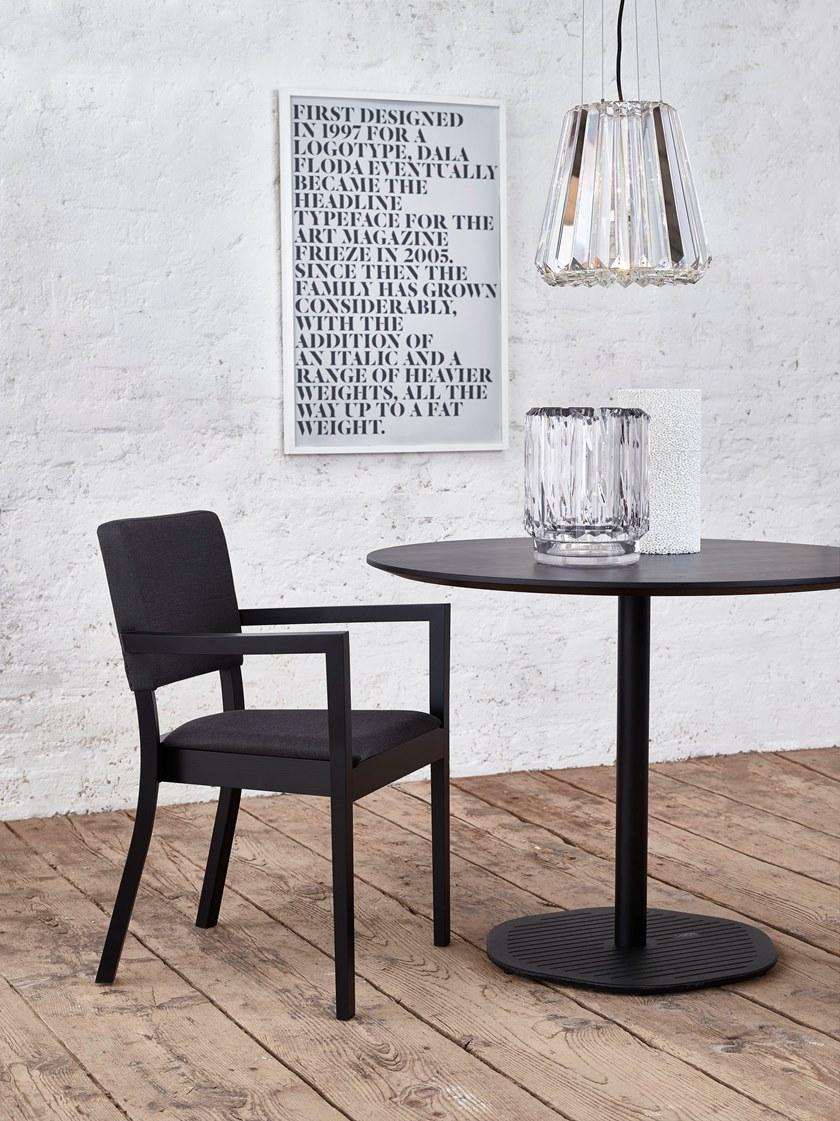 TON Стул с подлокотниками из дерева и ткани  323 713  - Вид №2