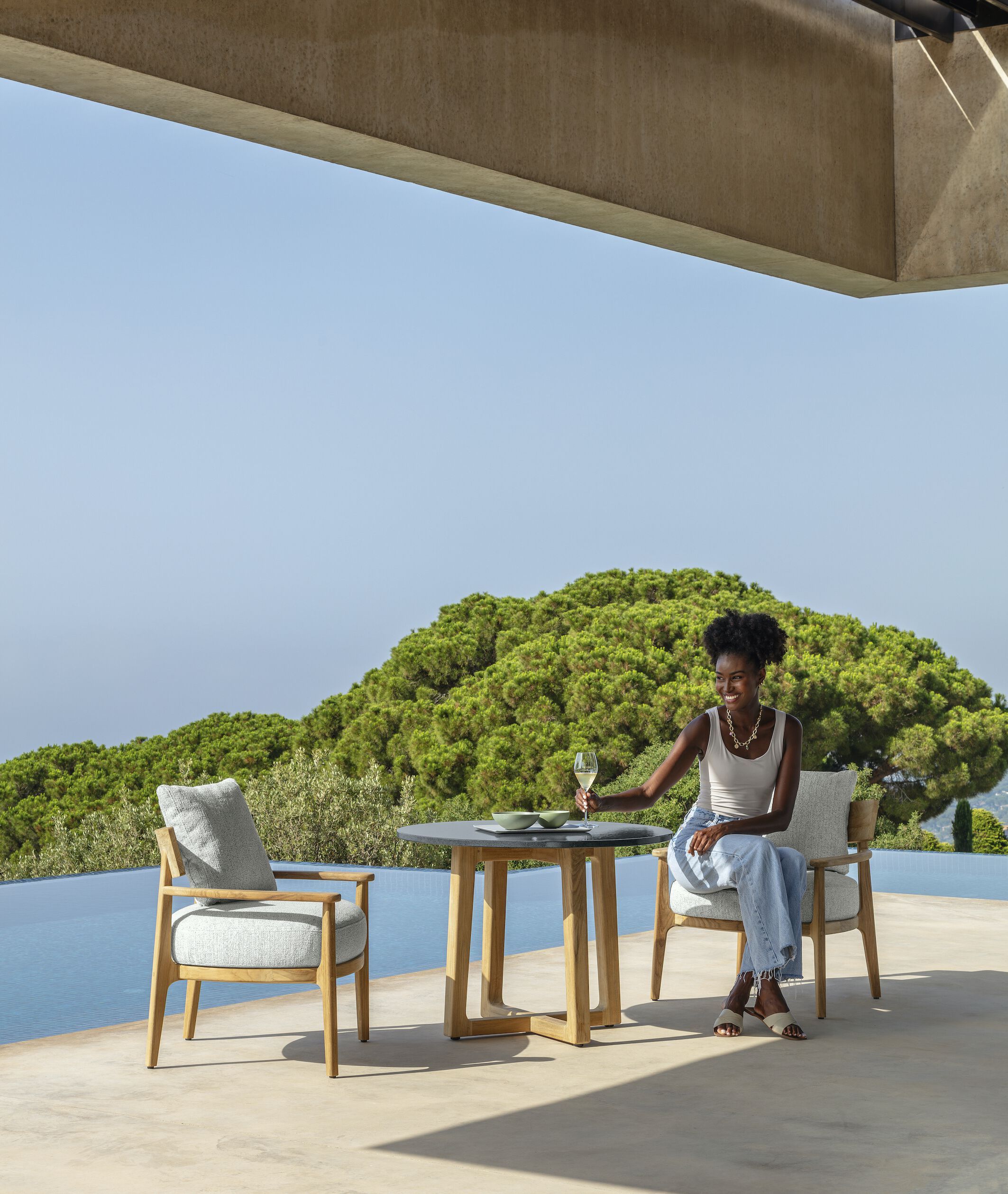 Круглый стол из тикового дерева и керамогранита Talenti Ever ARCH-00054188 - Вид №1