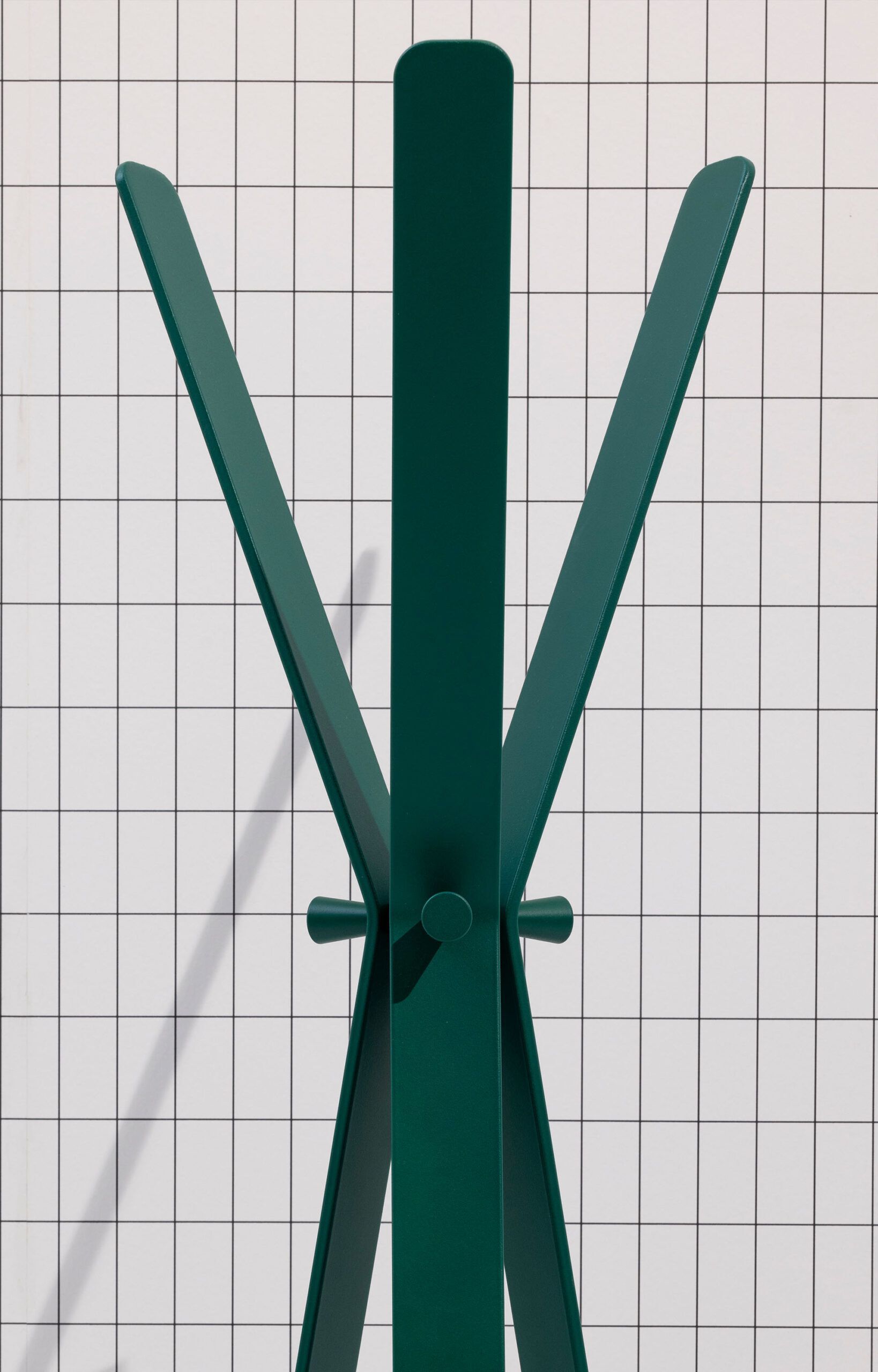 Стальная напольная офисная вешалка с порошковым покрытием Cascando Bend ARCH-00035604 - Вид №4