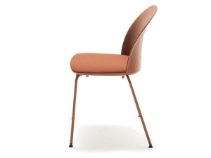 Пластиковый штабелируемый стул с мягким сиденьем