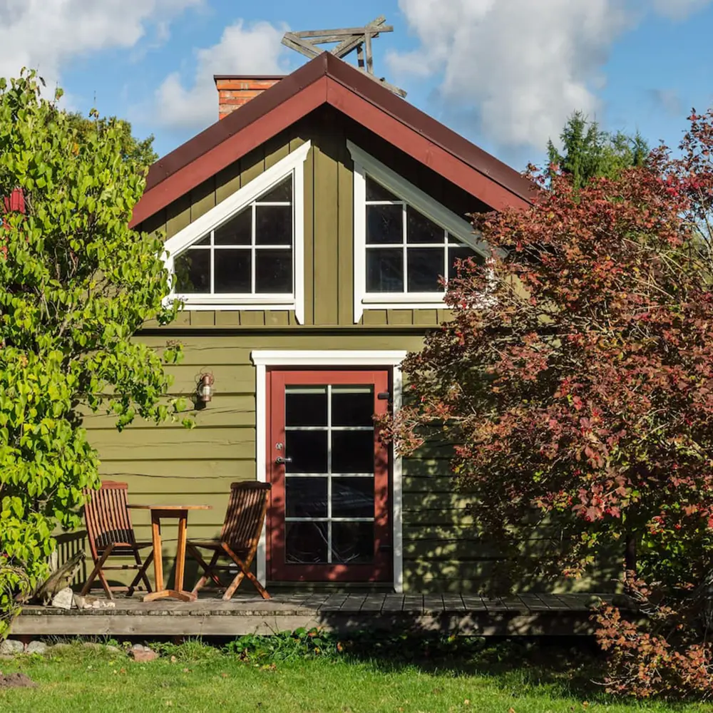 Акриловая краска Husky Siberian для дерева с воском, белая полуматовая 0.9 л 84391894 STLM-0049091 - Вид №3