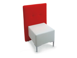 Кресло из искусственной кожи