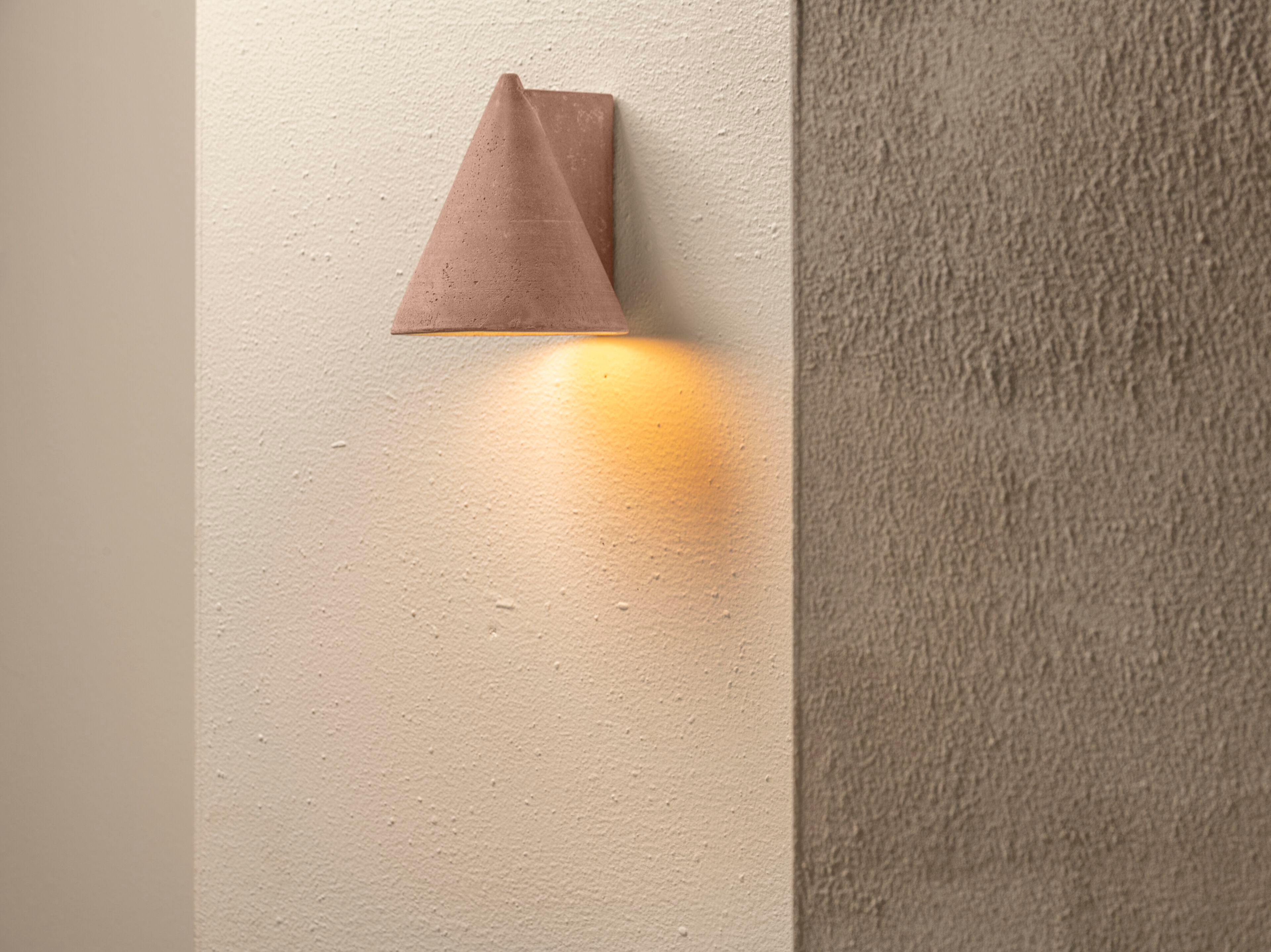 Бетонный светодиодный настенный светильник Serax Primary shape ARCH-00074845 - Вид №10