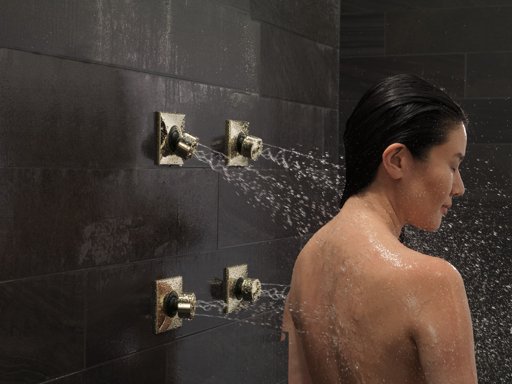 SH5005-PN Спрей для тела HydraChoice® - Массажная распылительная головка H2Okinetic® Delta Faucet HydraChoice Body Spray System Полированный никель  - Вид №1