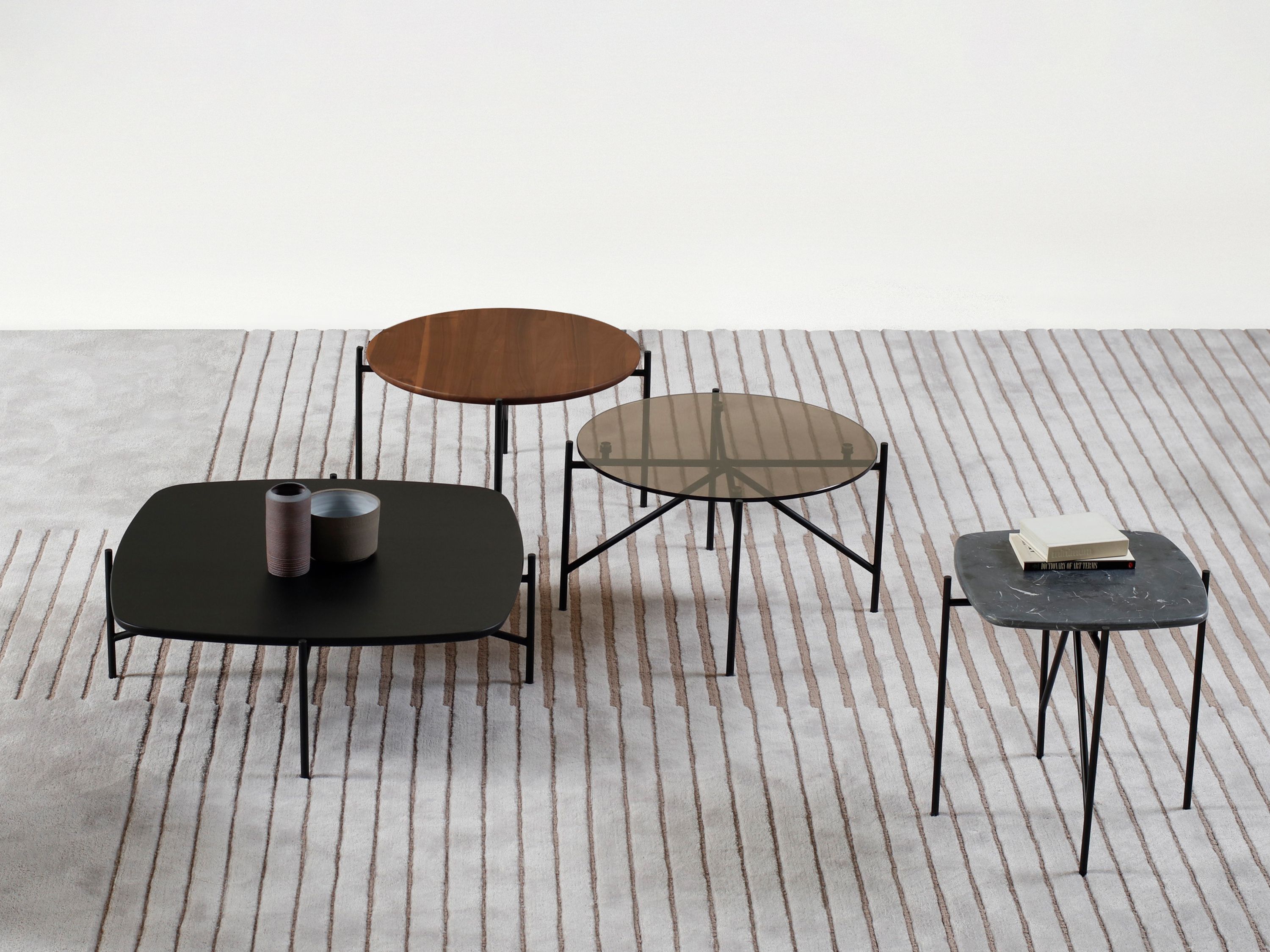 Низкий деревянный журнальный столик для гостиной prostoria Tinker ARCH-00077284 - Вид №1