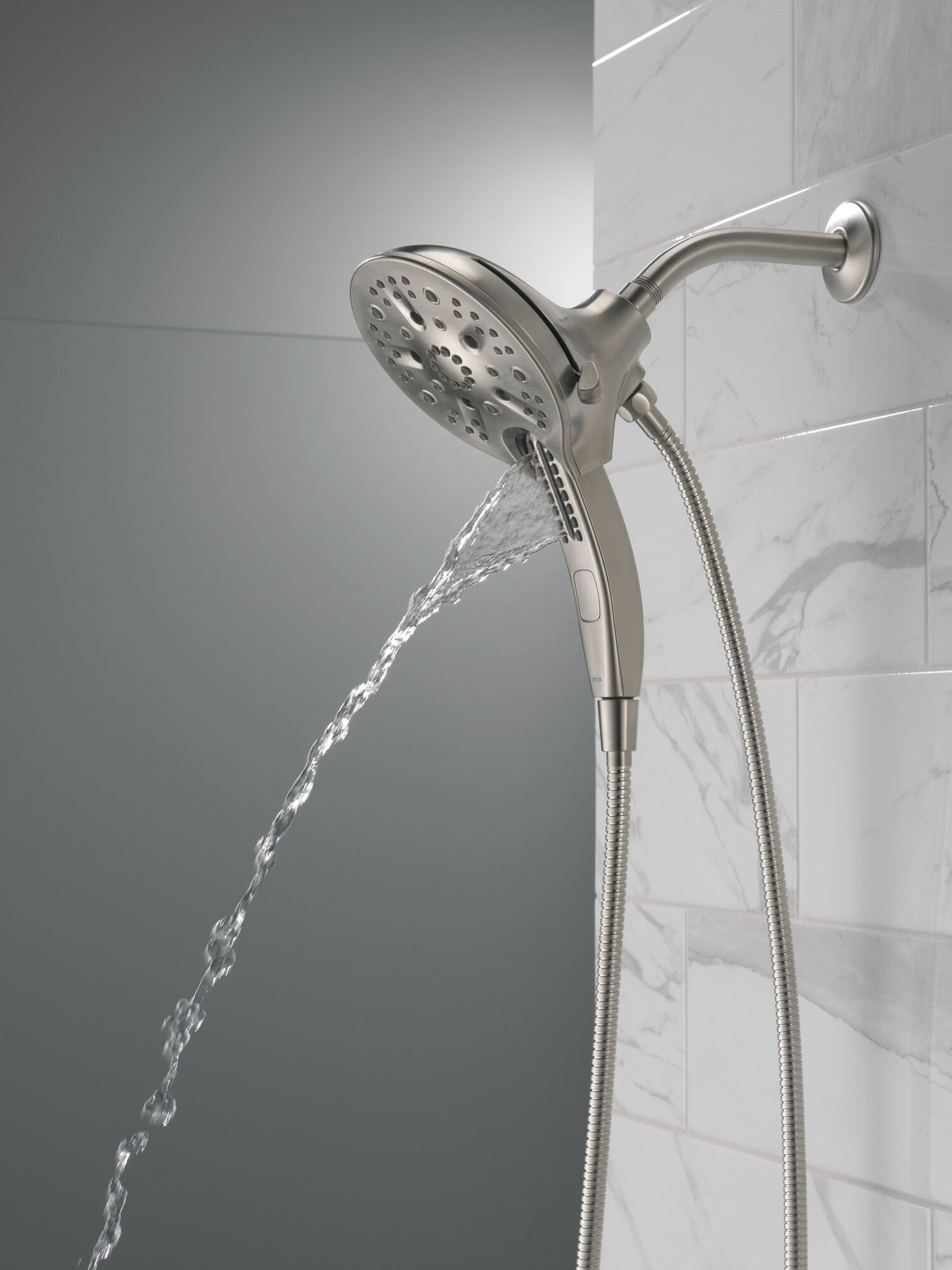 58620-SS25-PK In2ition® H2Okinetic® Душ два в одном с 5 настройками Delta Faucet Universal Showering Нержавеющая сталь  - Вид №15