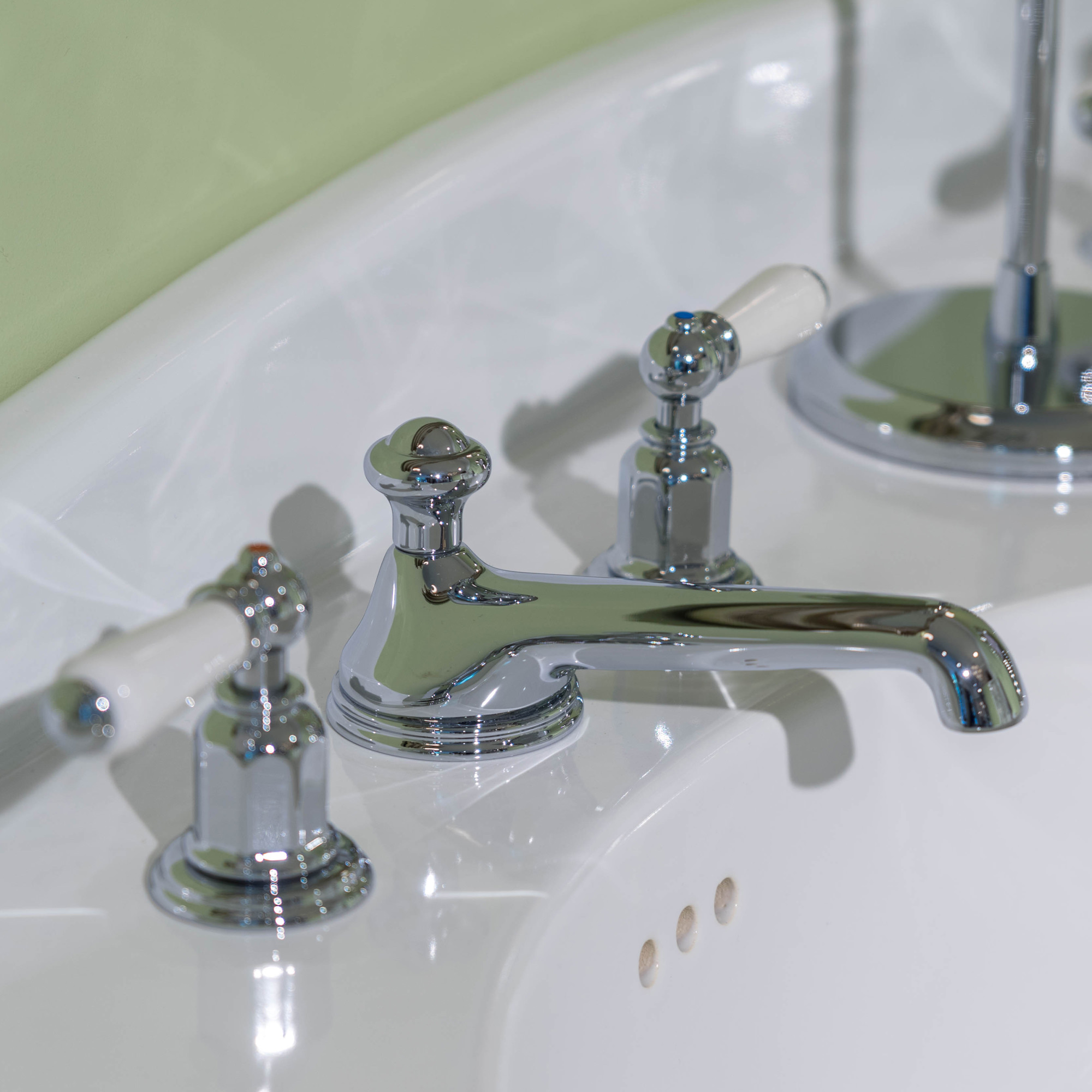 Traditional bathrooms РЫЧАГ для раковины смеситель на 3 отверстия Pr3705/ag  - Вид №1