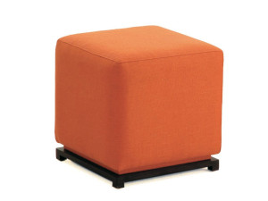 Квадратный пуф