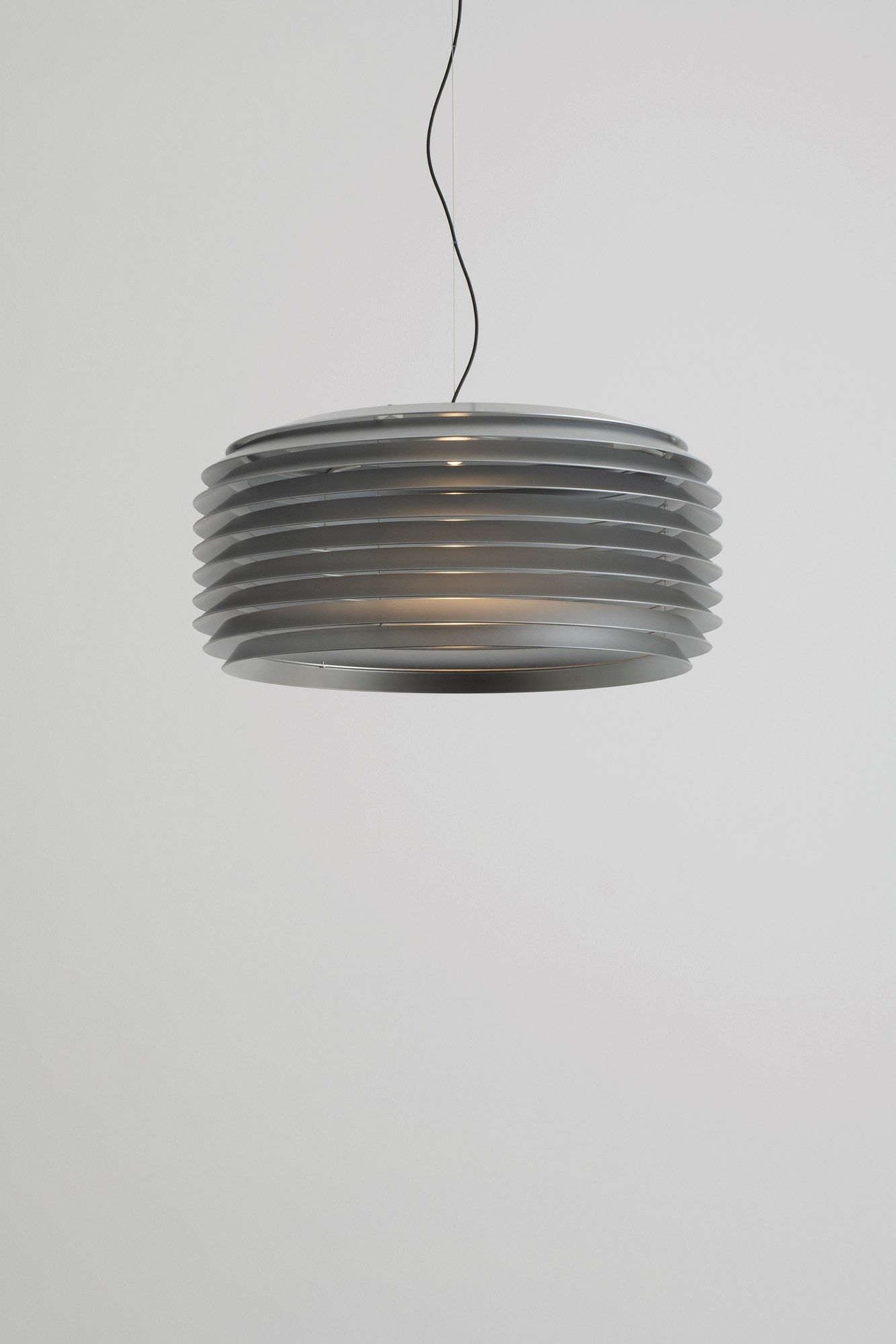 Алюминиевый открытый подвесной светильник Artemide нарезка ARCH-00073116 - Вид №6