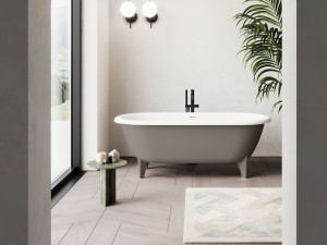 Ванна в центре комнаты в Cristalplant® на ногах
