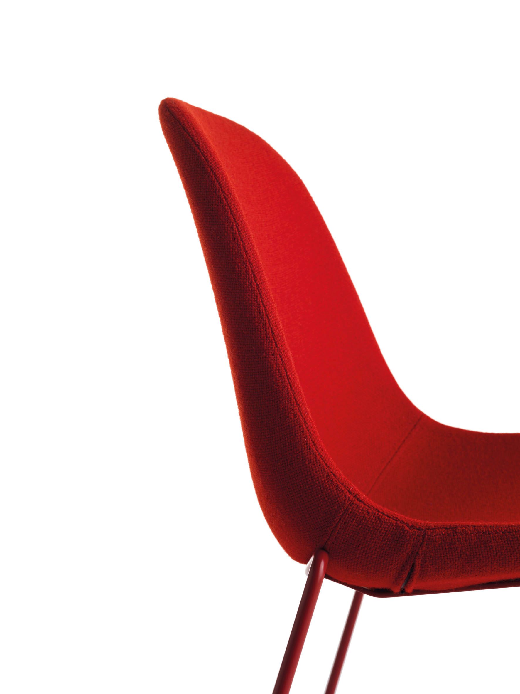 Штабелируемый стул с мягкими салазками Crassevig Pola ARCH-00023072 - Вид №1