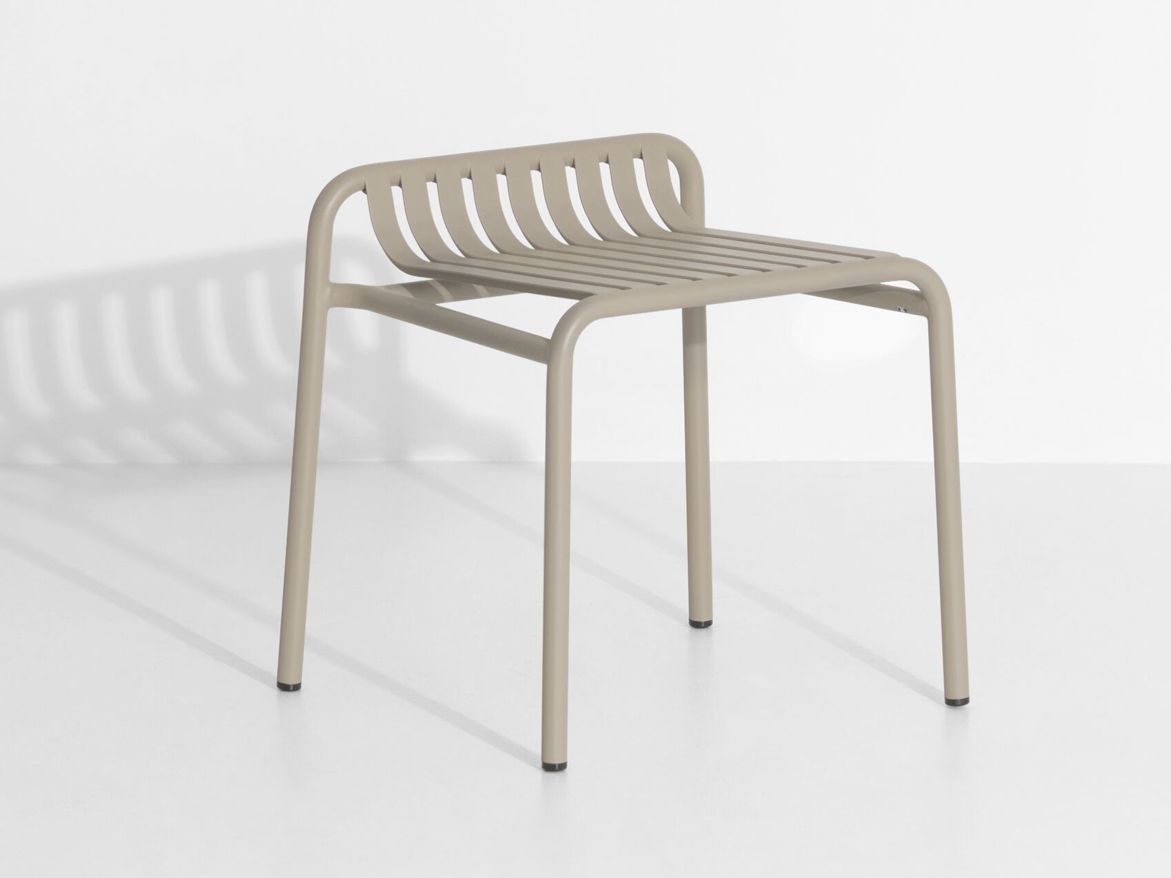 Алюминиевый низкий садовый стул с порошковым покрытием Petite Friture выходные ARCH-00129511 - Вид №17