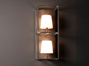 Железный настенный светильник