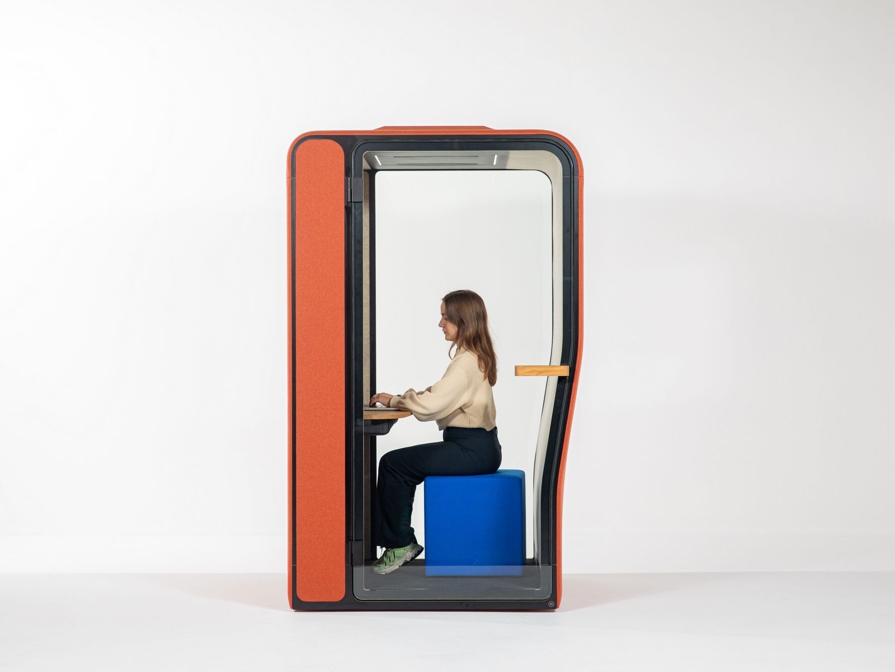 Акустическая офисная кабина BuzziSpace BuzziNest ARCH-00098679 - Вид №1