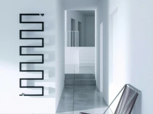 SCIROCCO H Настенный стальной полотенцесушитель Design