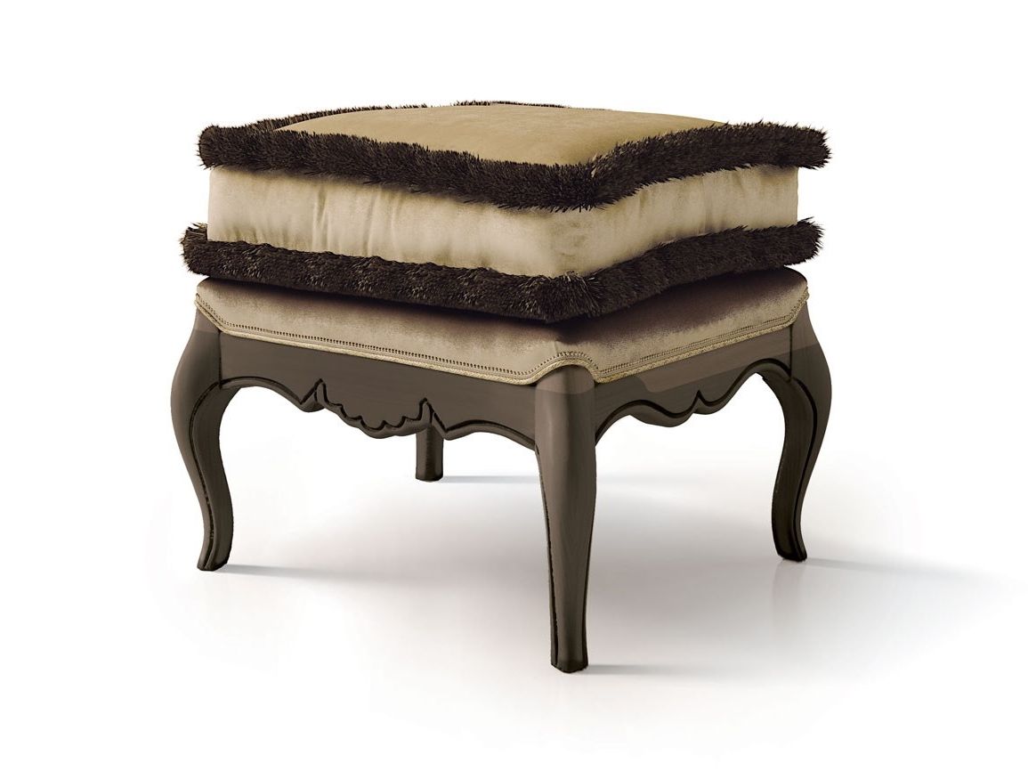 Бархатный низкий мягкий стул Carpanese Home ARCH-00137727 - Вид №1