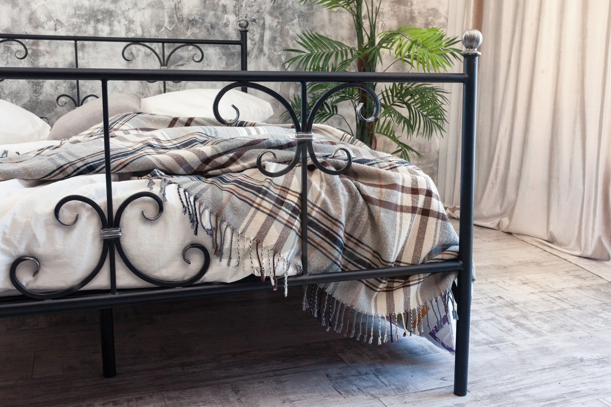 Кованая двуспальная кровать 180х200 с двумя спинками белая "Симона" FRANCESCO ROSSI СИМОНА 134671 Белый  - Вид №2