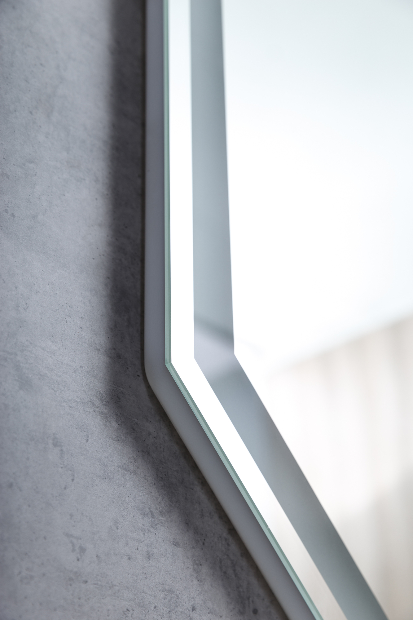 Зеркало с встроенным светильником и сенсорным выключателем BelBagno SPC-OTT-1200-800-LED-TCH  - Вид №2