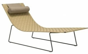 Andreu World Шезлонг из полипропилена штабелируемый Trenza Tu0704