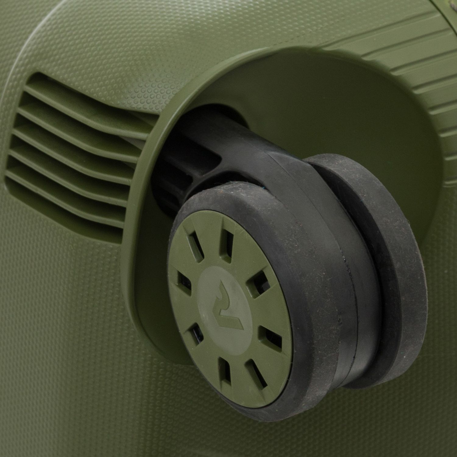 5542-5757 Чемодан 5542 Spinner M Roncato Box 2.0  - Вид №4