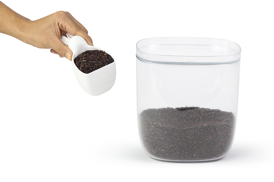 QL10326-CL-GY Контейнер с мерной ложкой lucky mouse 3,5 л Qualy  - Вид №7