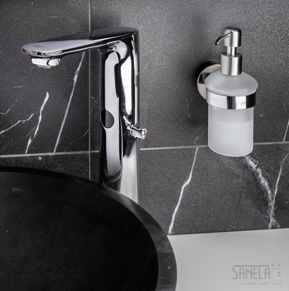 62140 Нержавеющий держатель стеклянного дозатора мыла, глянцевая поверхность SANELA  - Вид №1